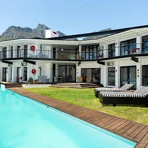 Neighbourgood 1st Crescent Guest house